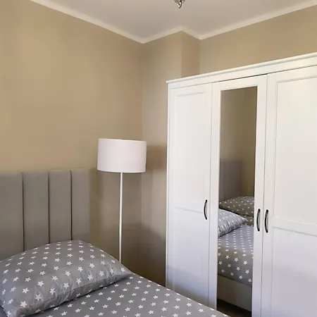 Apartment Jeziorna Przystan Plaza 200m Lötzen