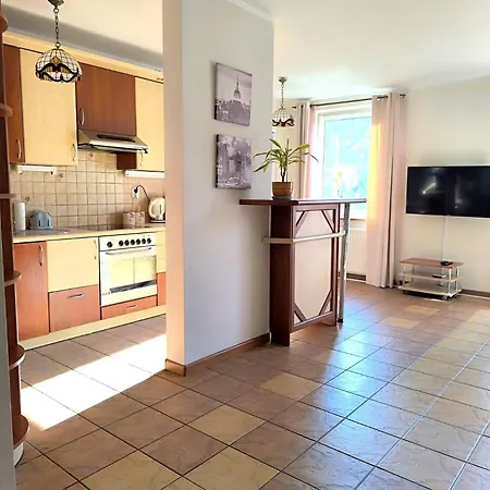 Apartment Jeziorna Przystan Plaza 200m Lötzen
