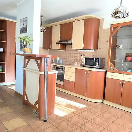 Jeziorna Przystan Plaza 200m Apartment